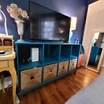 Private Studio Near Columbia Presbyterian Hospital